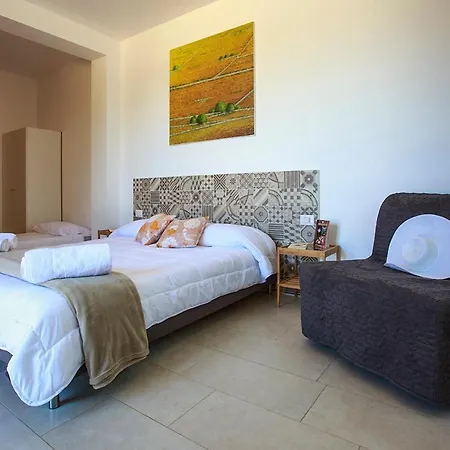 Barokhouse Bed & Breakfast